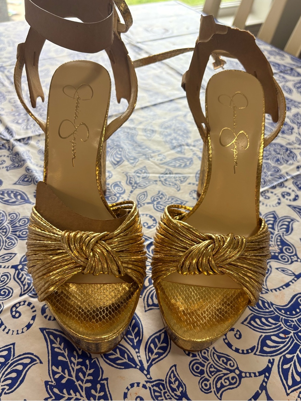 Jessica Simpson Metallic Gold Knotted Platform Slingback Heels - Picture 5 of 6
